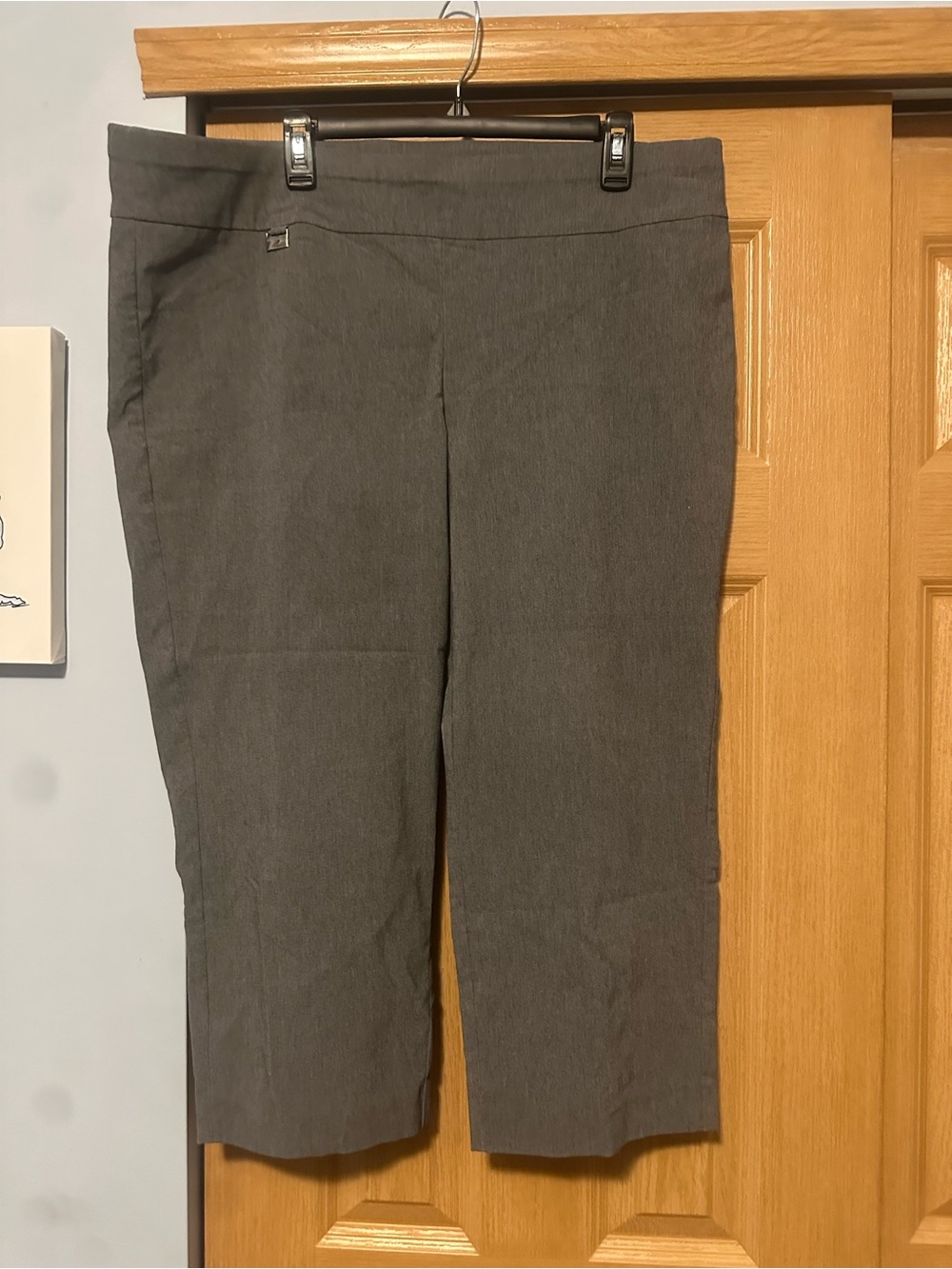 Alfani Women's Gray Knit Pants